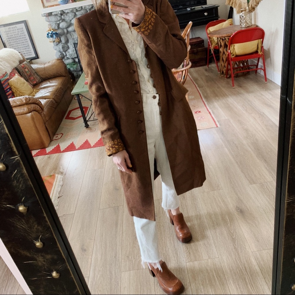 Vintage Oscar de la Renta embroidered jacket